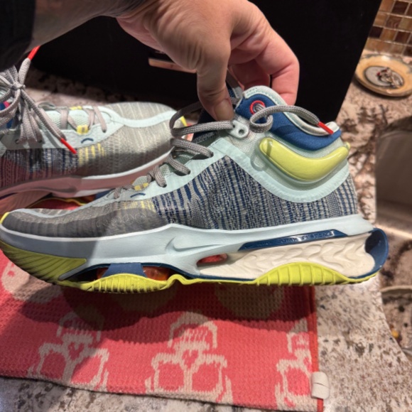 Size 9.5 - Nike Air Zoom GT Jump 2 Alpha Wave - Picture 14 of 14